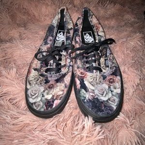 FLORAL SUEDE VANS